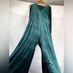 Preston York XXL Pine Green Velvet Jumpsuit Romper Sydney MSRP 139 Missing Belt